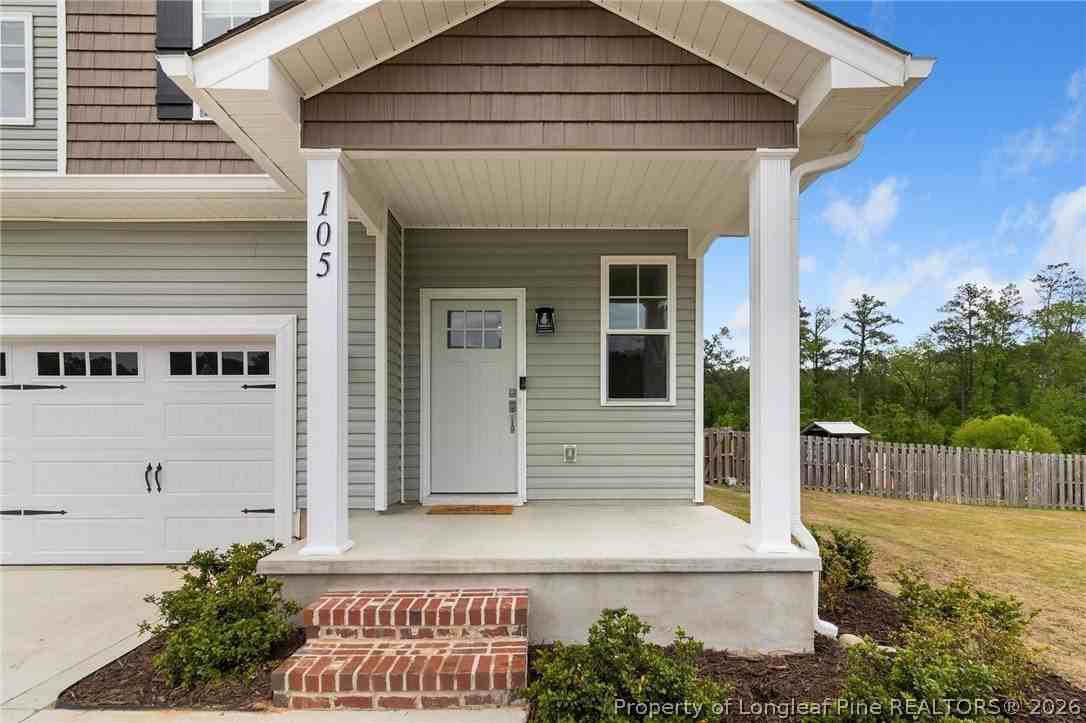 105 Woodford Ln - Photo 5 of 35