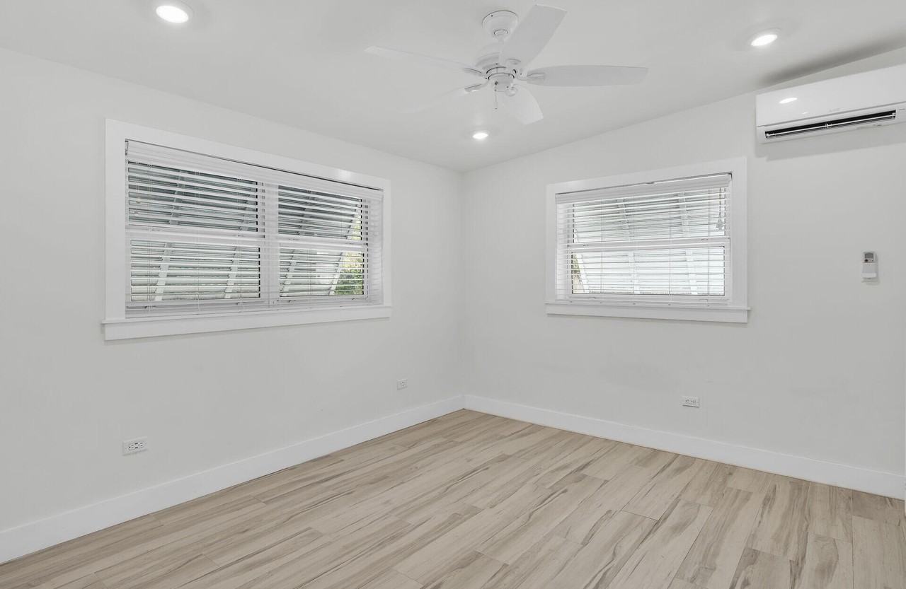 127 Monroe Dr #1 - Photo 6 of 19