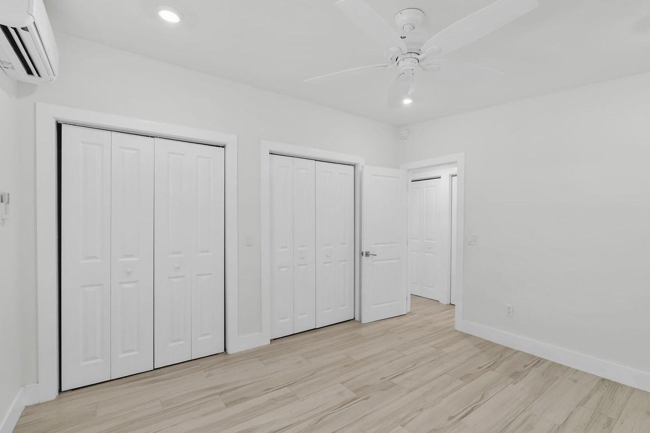 127 Monroe Dr #1 - Photo 7 of 19