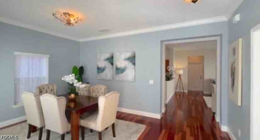 2976 Saint George St - Photo 2 of 13