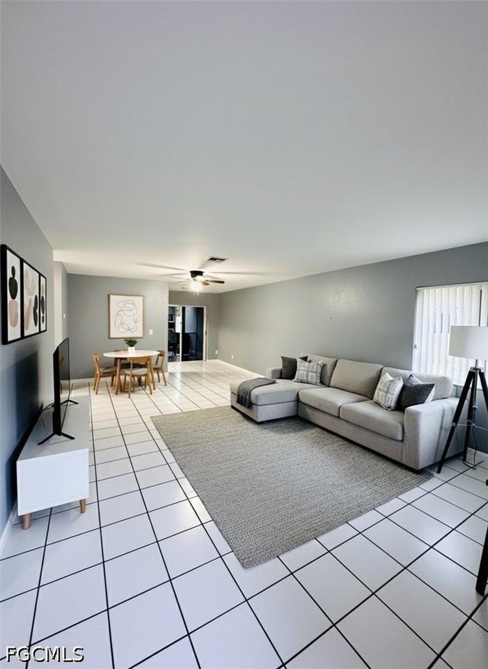 5256 Coronado Pkwy - Photo 3 of 6