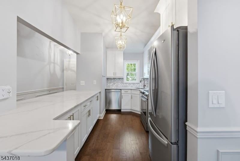 130 Smithfield Ct - Photo 4 of 26