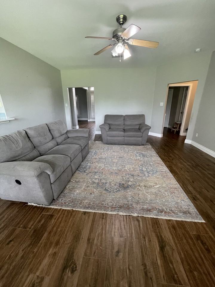 5025 Bayberry Dr #1 - Photo 3 of 50