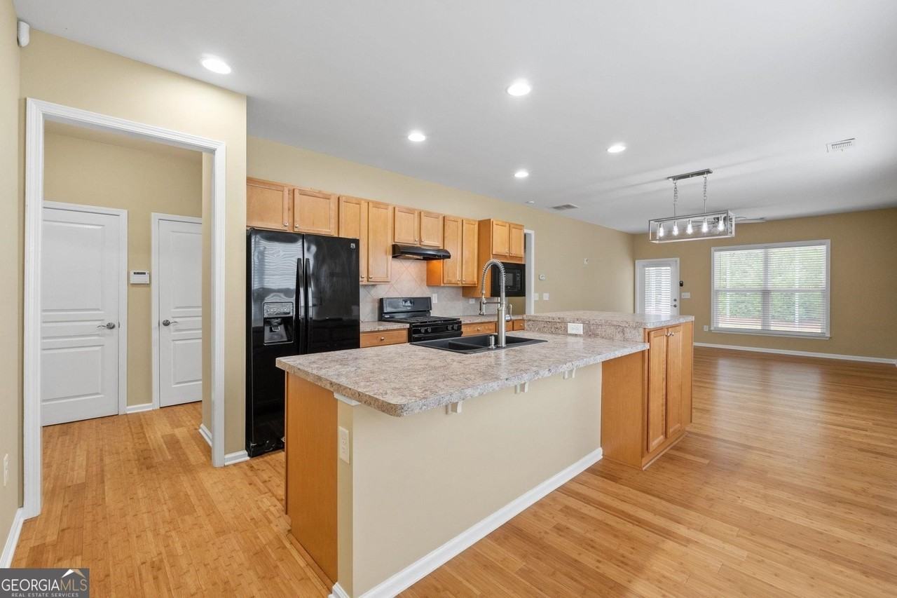 610 Larch Looper Dr - Photo 6 of 14