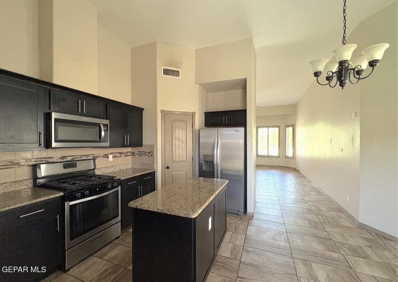 14372 Angel D Garcia Ct - Photo 7 of 12