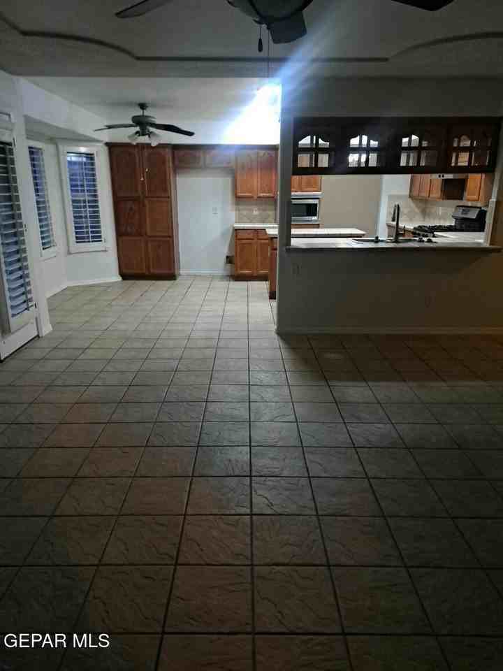 12345 Kit Carson Dr - Photo 3 of 22
