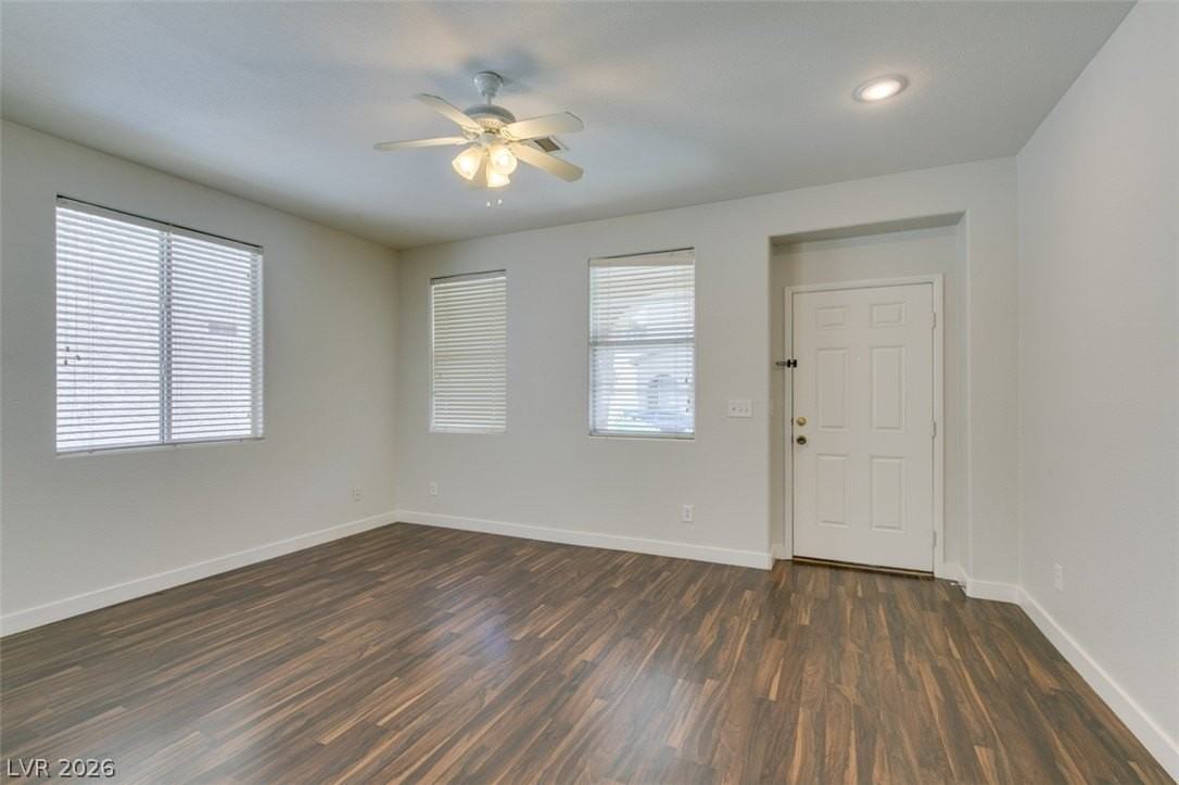 6779 Windingwood St - Photo 7 of 37