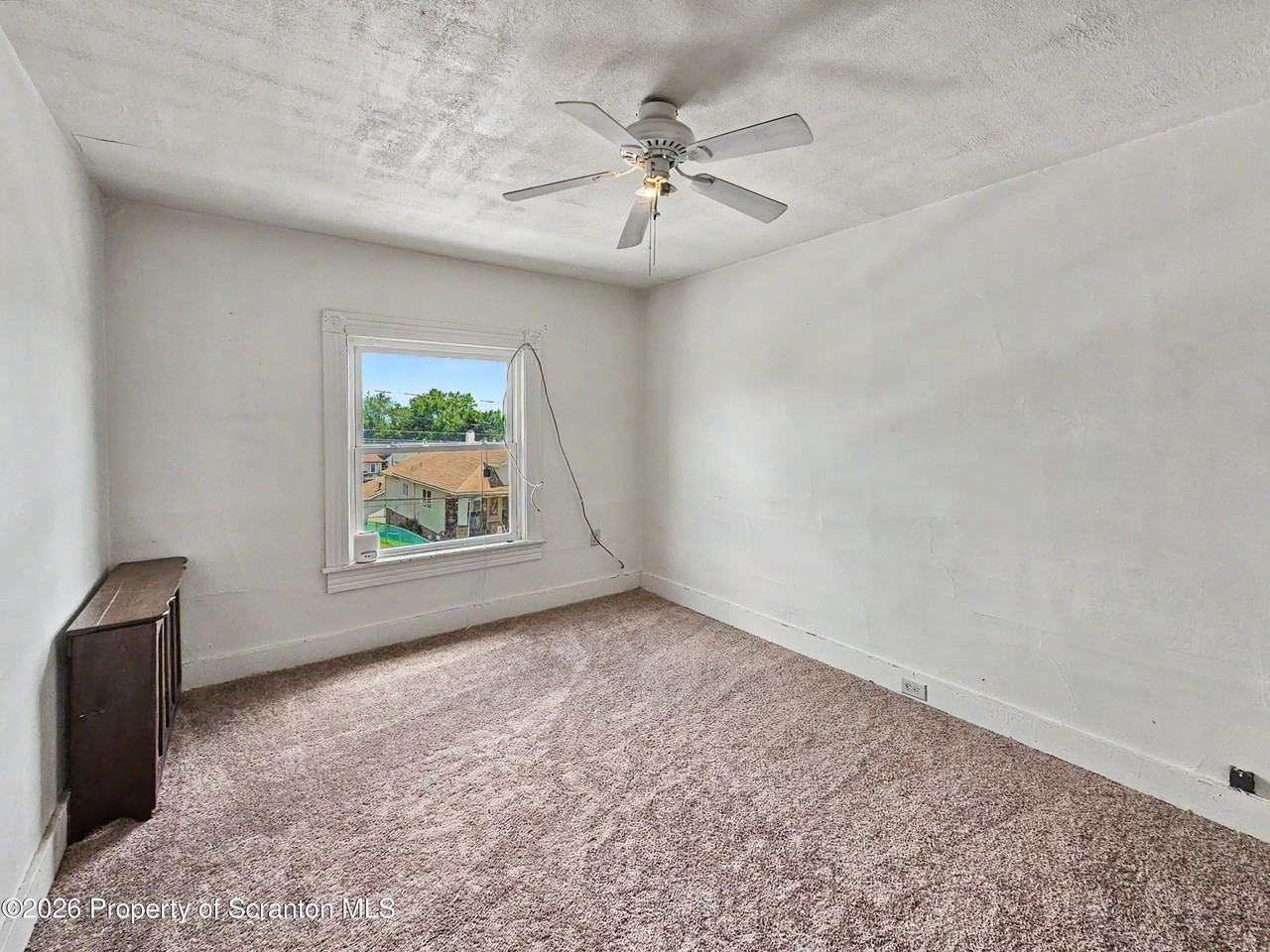 1315 Farr St #2ndFL - Photo 5 of 10