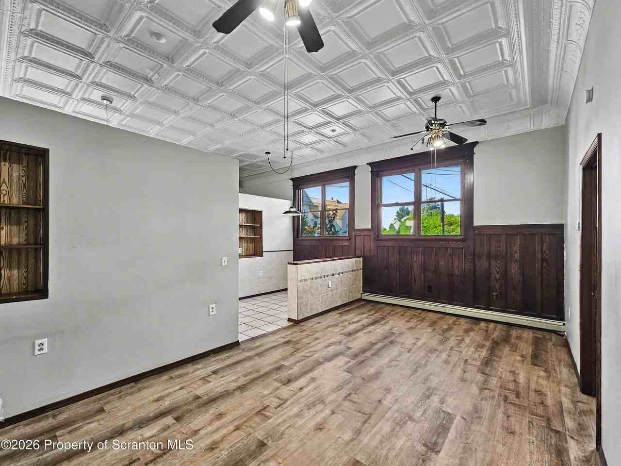 1301 Main St #A - Photo 4 of 8