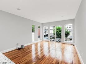 282 W Runyon St #1 - Photo 1 of 1