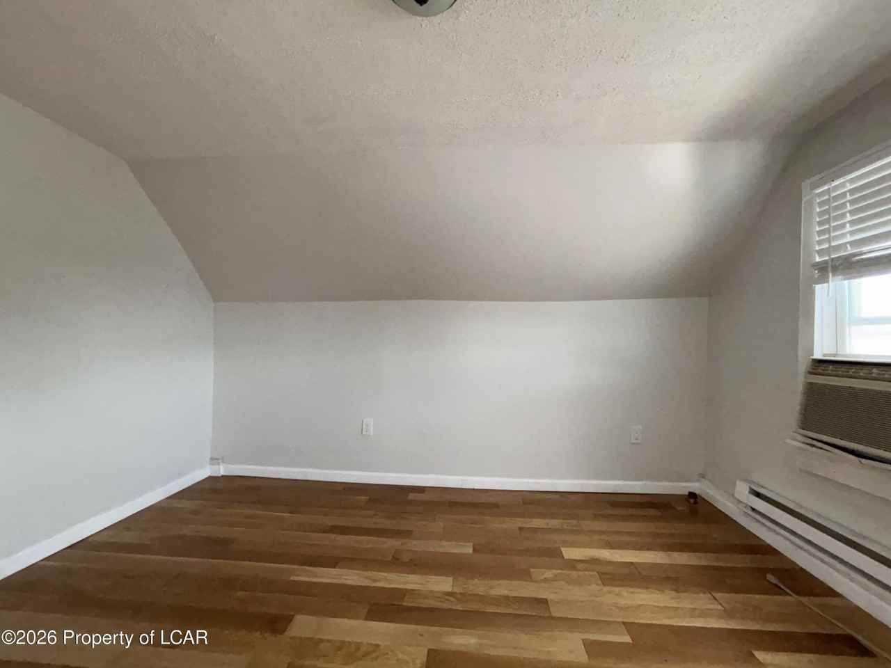 249 Rutter Ave - Photo 6 of 13