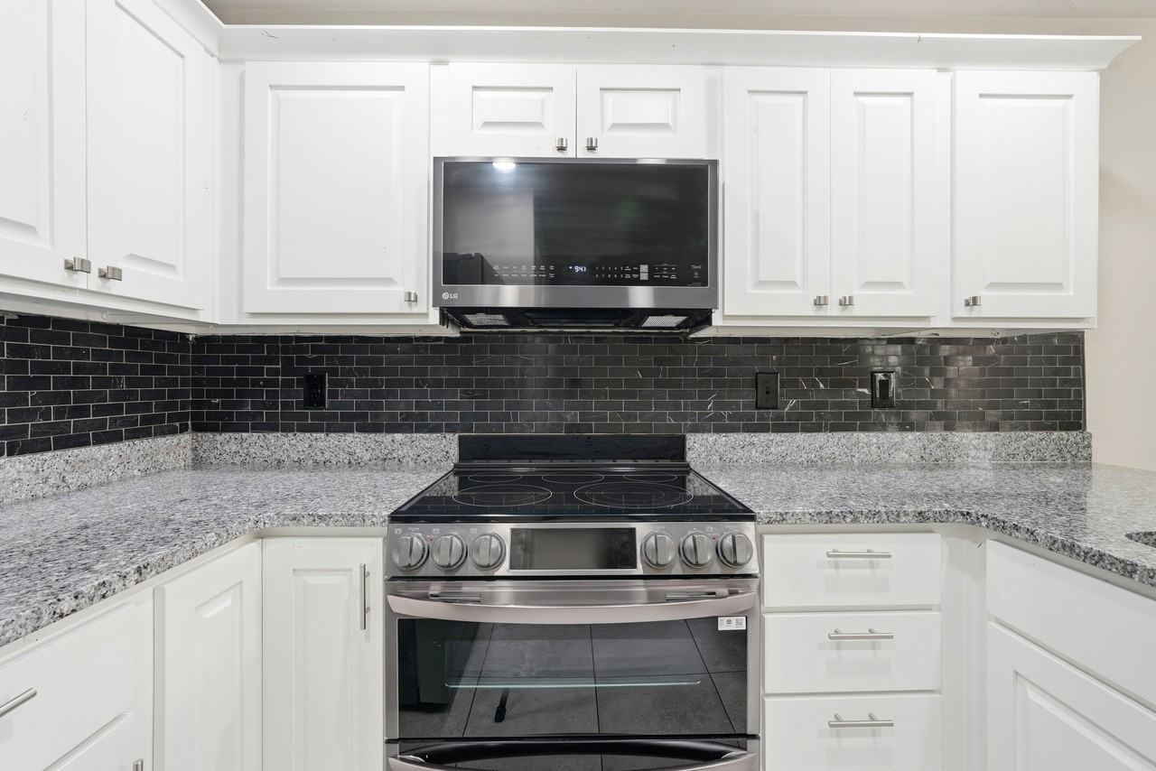 1843 W 775 N #1 - Photo 7 of 33