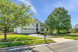 featured image of 611 Curtin Pl Se