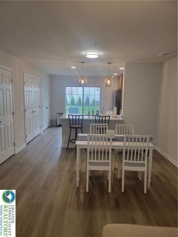 328 E Frankford St - Photo 3 of 18
