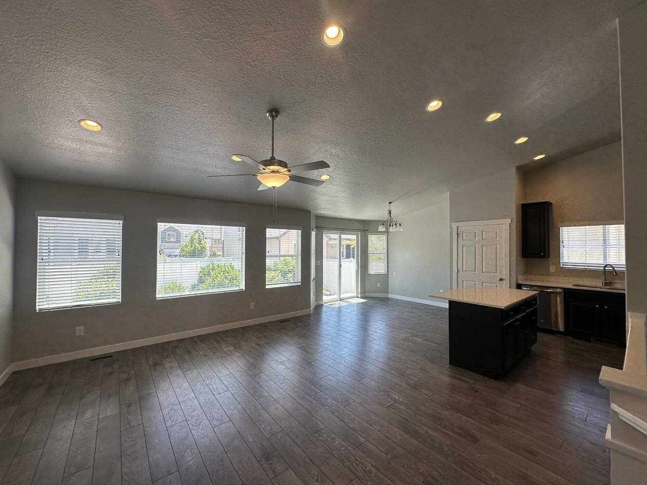 3321 W 1690 N #1 - Photo 4 of 32
