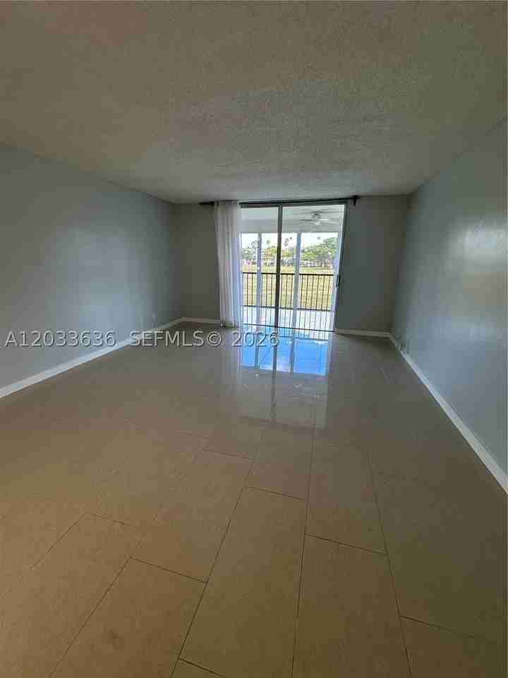 7561 Nw 1st St #204 - Photo 4 of 31