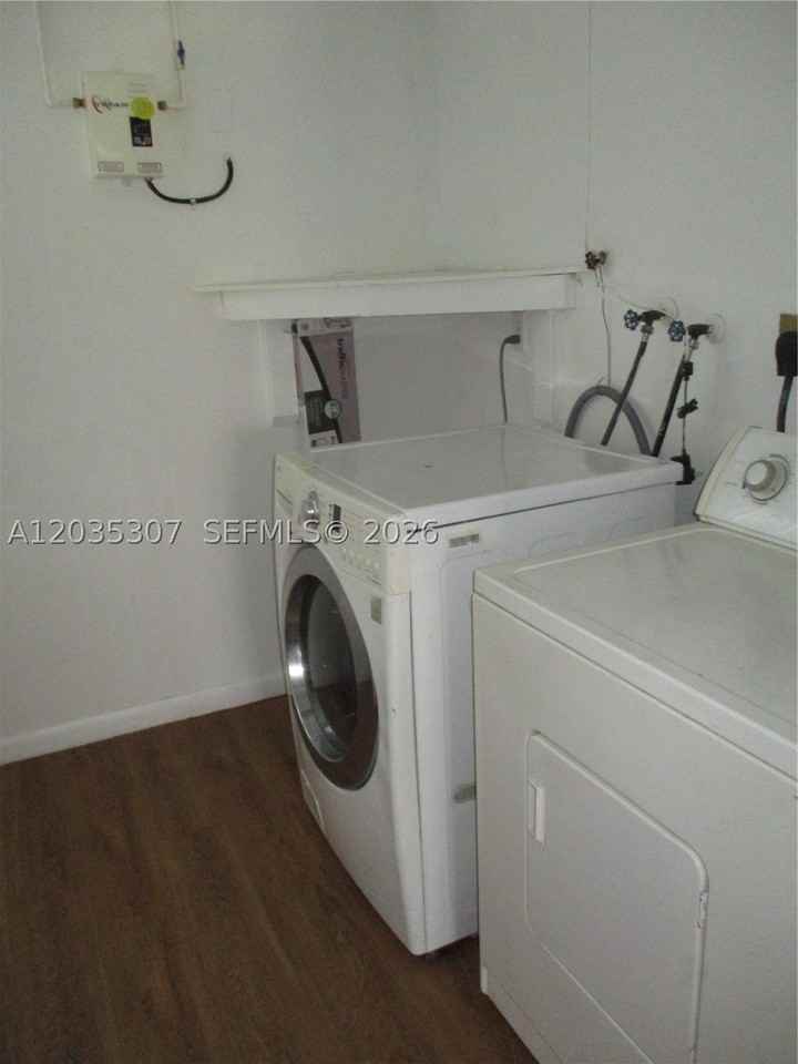 10622 Sw 174th Ter #10622 - Photo 6 of 11