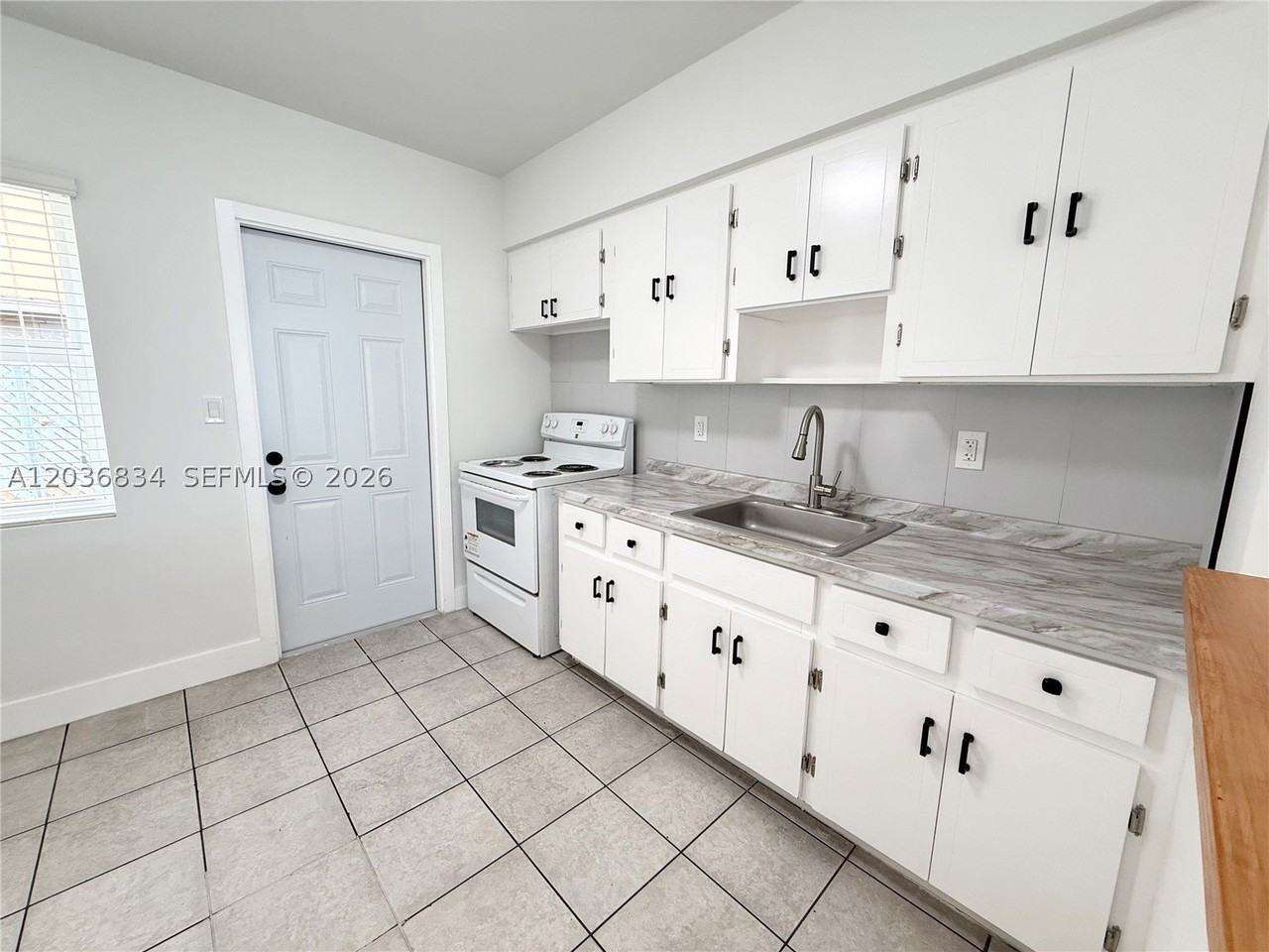 2215 Madison St #5 - Photo 2 of 17