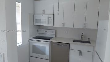 featured image of 7897 Golf Circle Dr #306