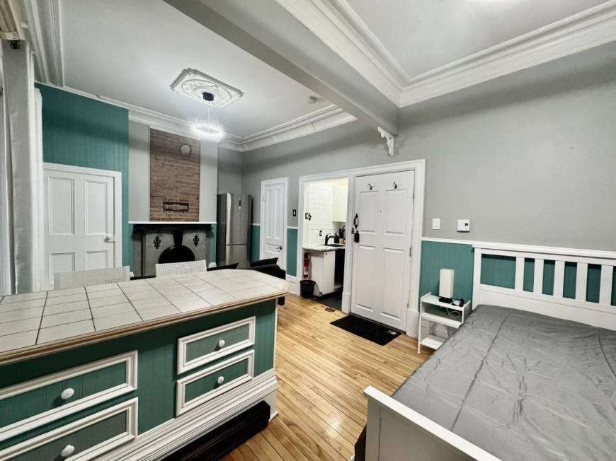 621 Rue Prince-Arthur O - Photo 6 of 9