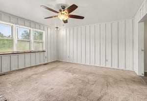 350 Hollywood Dr #1 - Photo 3 of 20