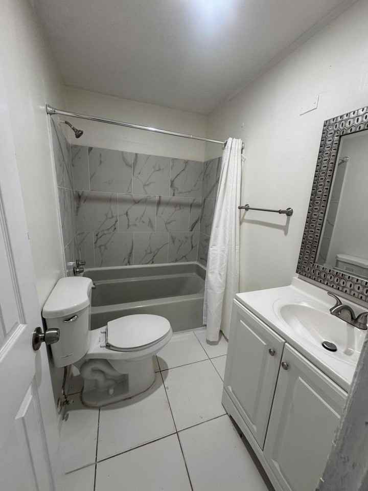 804 Orange Ave #B - Photo 6 of 10