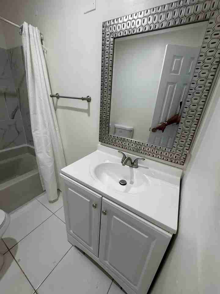 804 Orange Ave #B - Photo 7 of 10