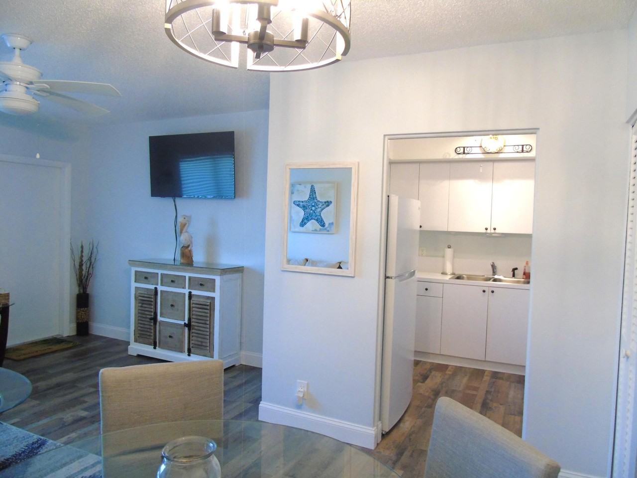 309 Circle Dr S #204 - Photo 6 of 33