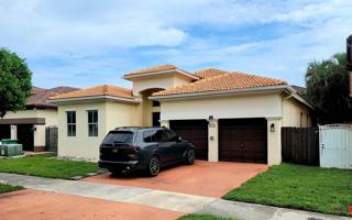 featured image of 8781 Nw 178th St