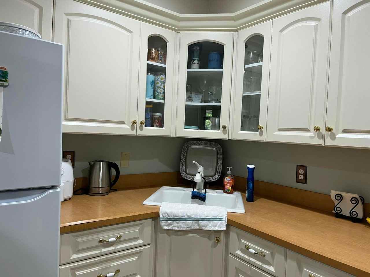 915 Riverwood Ln - Photo 5 of 14