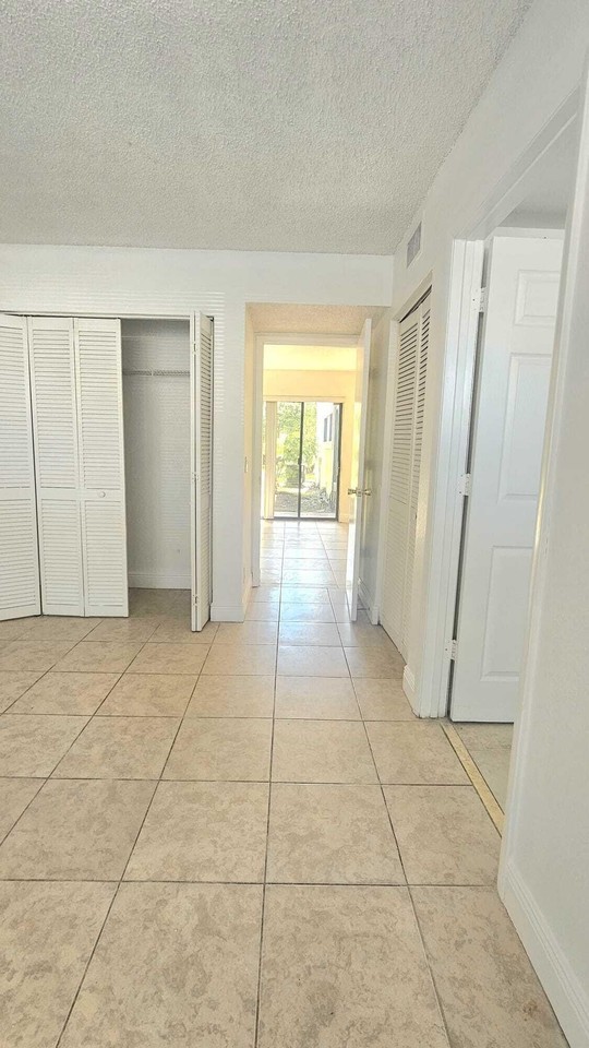 1641 Balfour Point Dr #A - Photo 4 of 9