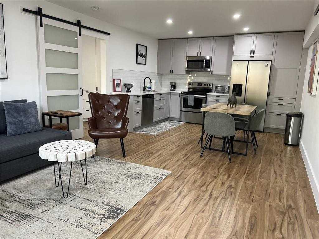 1415 Sw 9th St #A - Photo 2 of 31