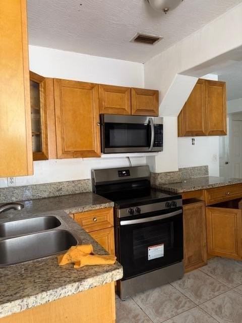2975 Nw 96th St - Photo 3 of 9