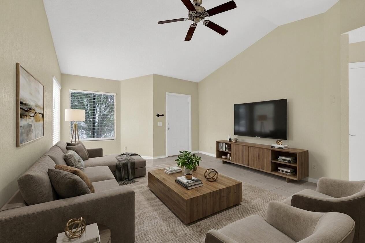 5864 Strawberry Lakes Cir - Photo 4 of 23