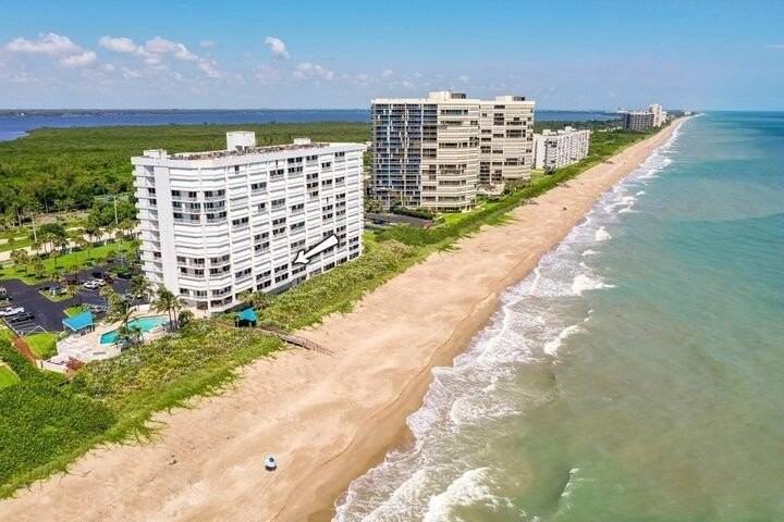 9600 S Ocean Dr #306 - Photo 2 of 36