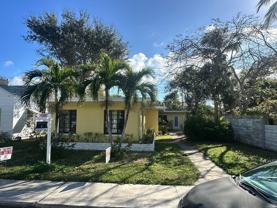 214 S Palmway - Photo 1 of 1