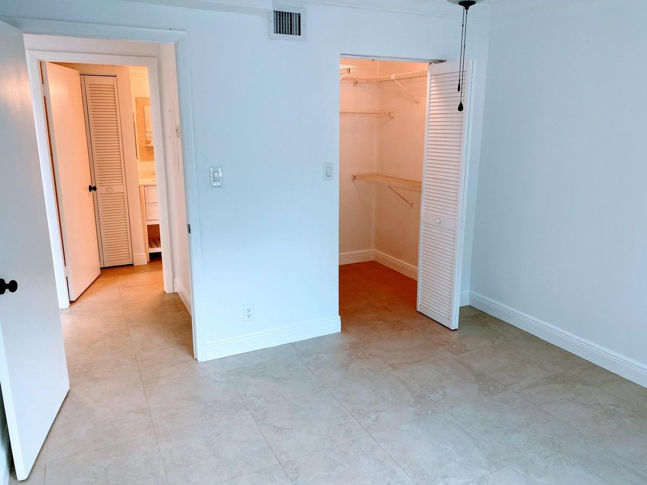13949 Sw 91st Ter #13949 - Photo 7 of 22