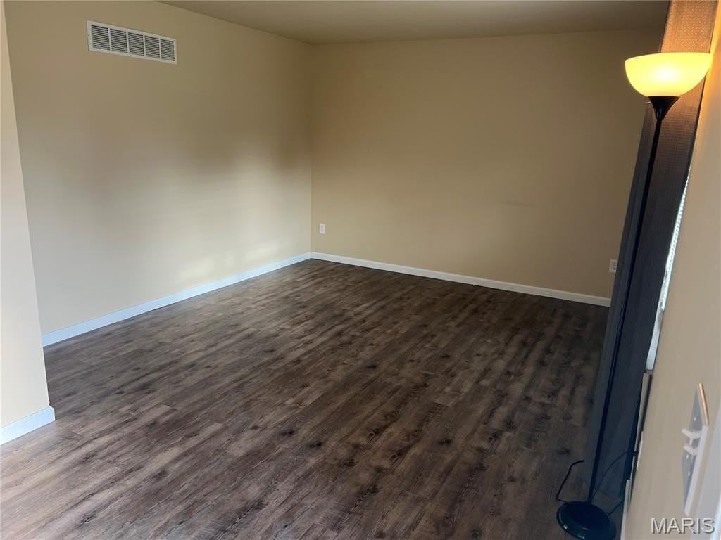 18 Duffy Ct - Photo 4 of 21