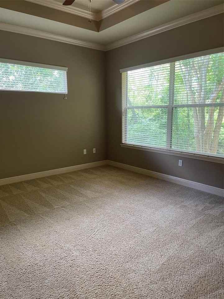 1105 Stoney Creek Blvd - Photo 4 of 8