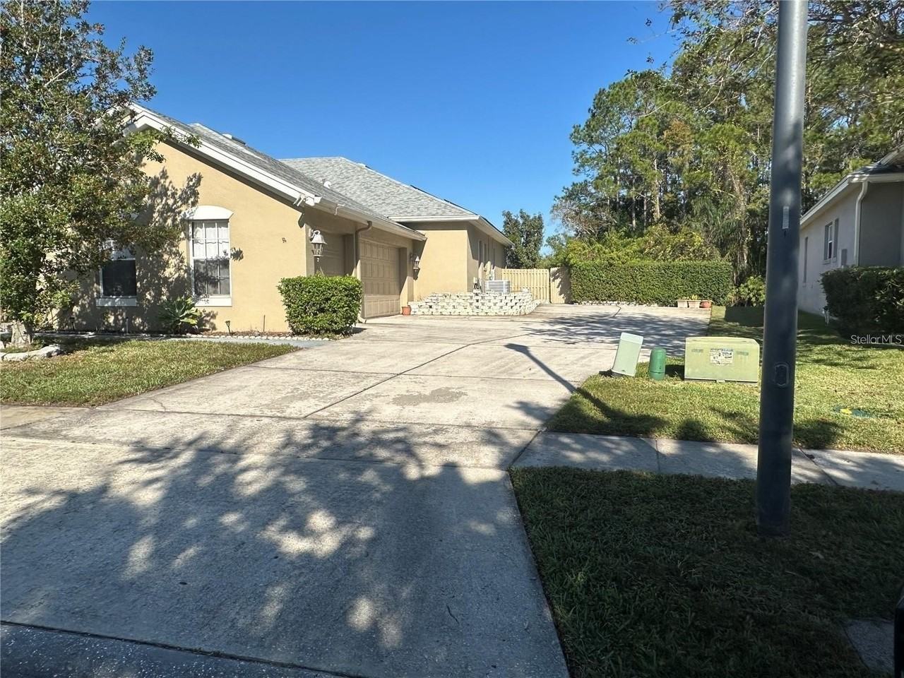 908 Spring Island Way - Photo 2 of 23