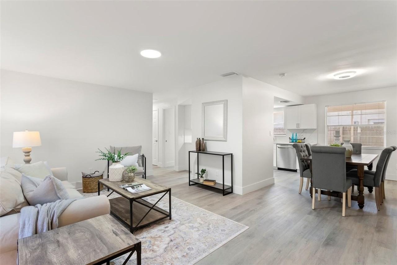1524 Arizona Ave Ne - Photo 5 of 25