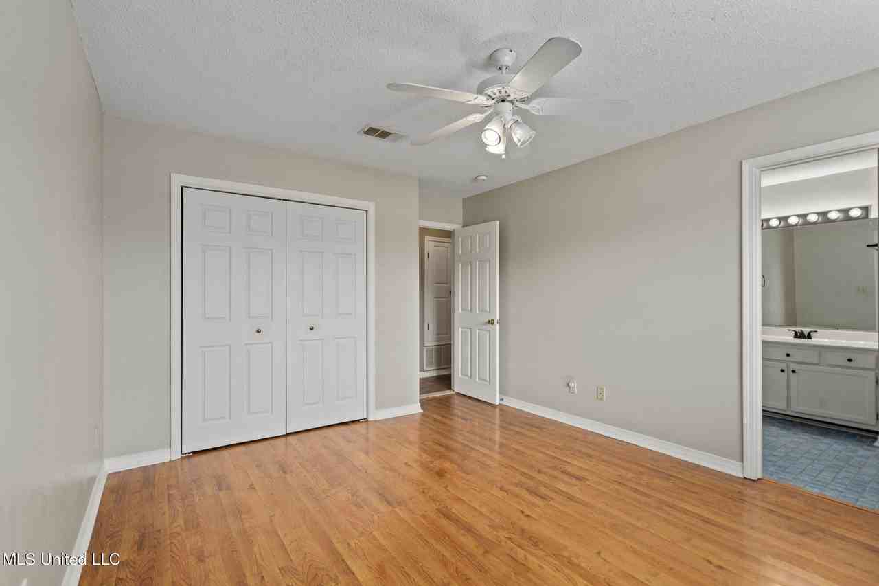 508 Woodward Dr - Photo 7 of 12