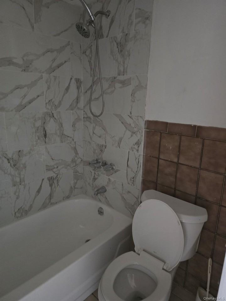 3238 Ely Ave - Photo 3 of 3