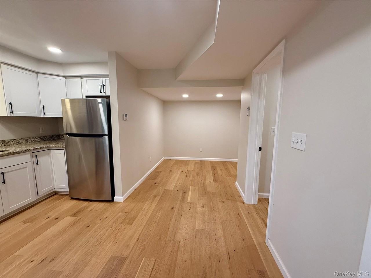 1230 Mountain Rd - Photo 3 of 7