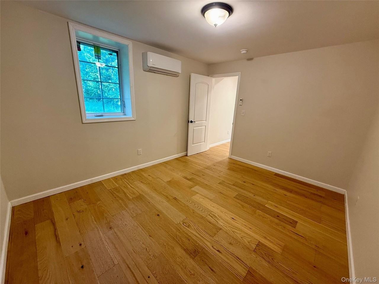 1230 Mountain Rd - Photo 5 of 7