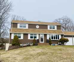 23 Grossman St - Photo 1 of 1