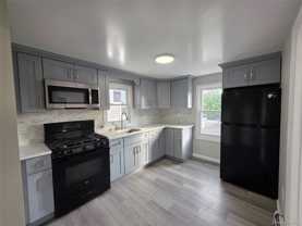 269 Willis Ave #SOUTH - Photo 1 of 1