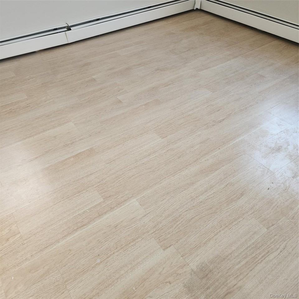 70 Elm Ave - Photo 6 of 14