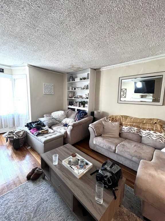169 W 7th St #2 - Photo 7 of 10