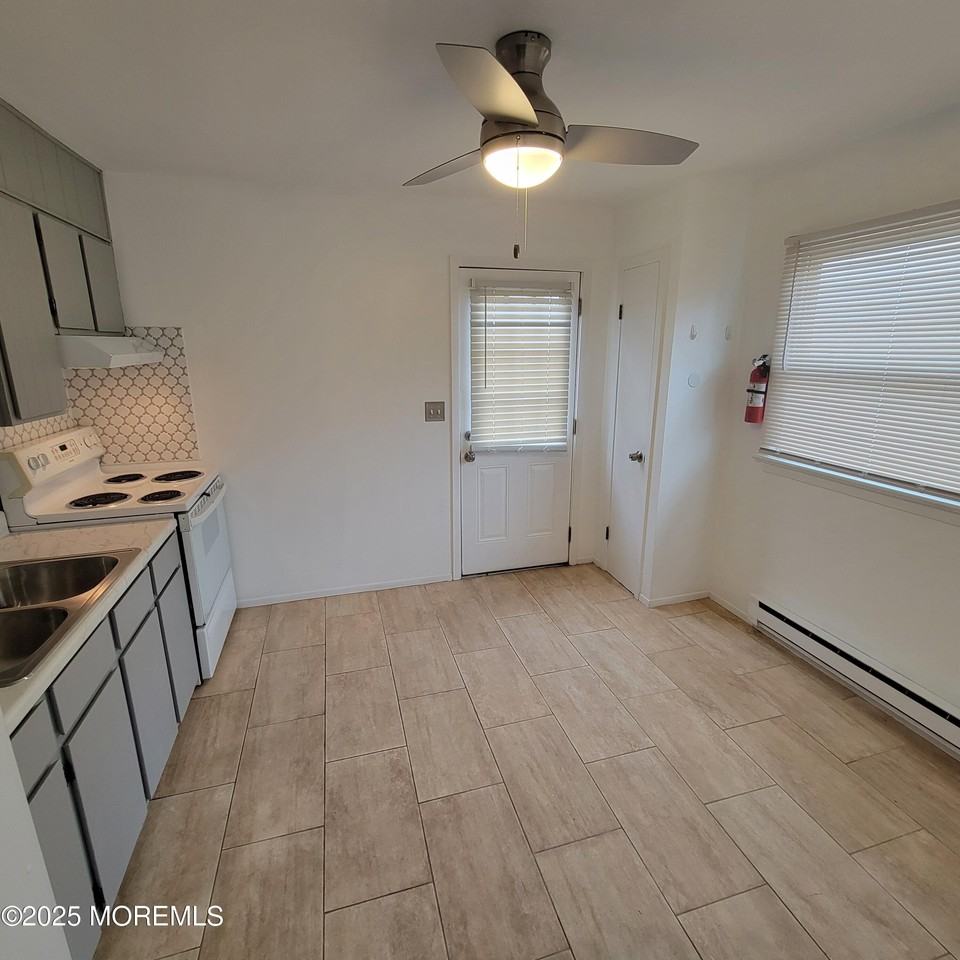 511 Lefferts St #B - Photo 6 of 14